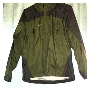 Youth Waterproof / Breathable Columbia Jacket